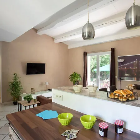 Holiday home La Grenadiere By Interhome *